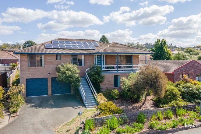 Picture of 6 Benwerrin Crescent, NORWOOD TAS 7250