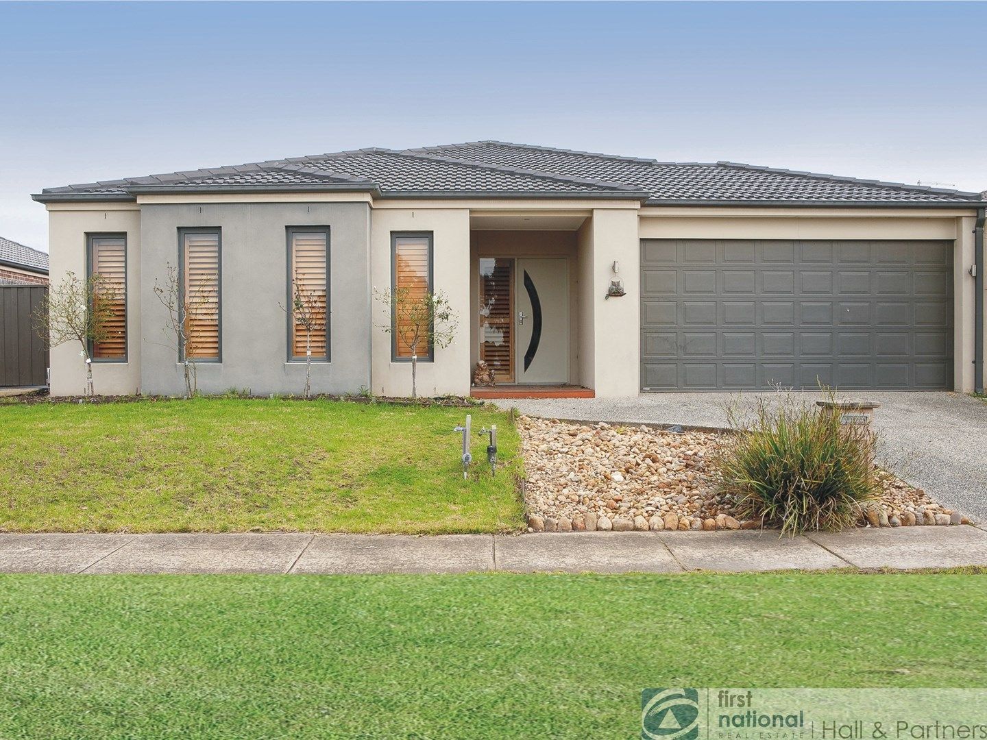 22 Faringdon Crescent, Cranbourne North VIC 3977, Image 0