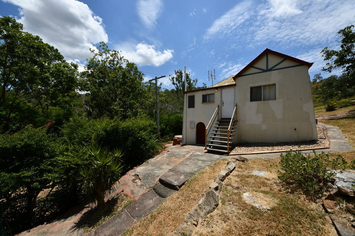 3 bedrooms House in 22 Ganter Street MOUNT MORGAN QLD, 4714