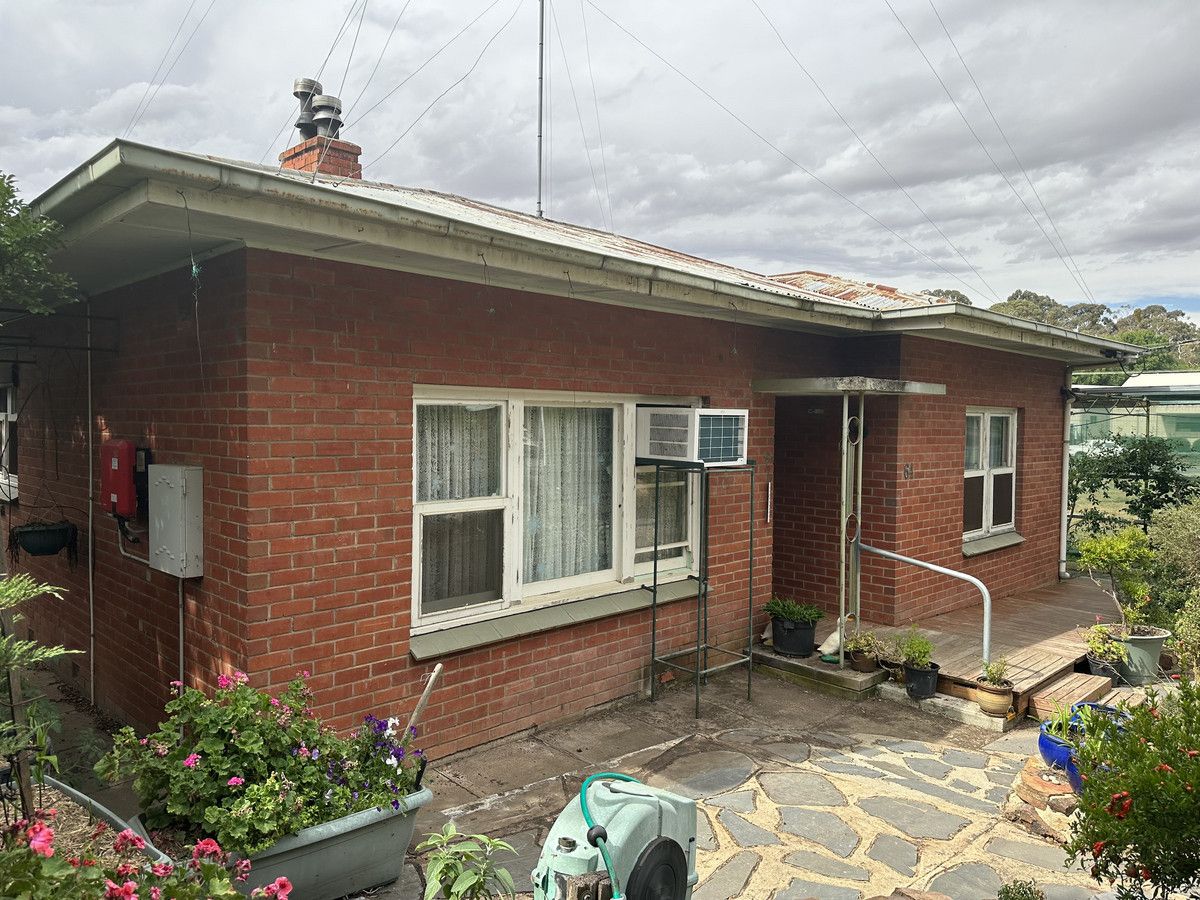 64 Farrell Flat Road, Clare SA 5453 Domain