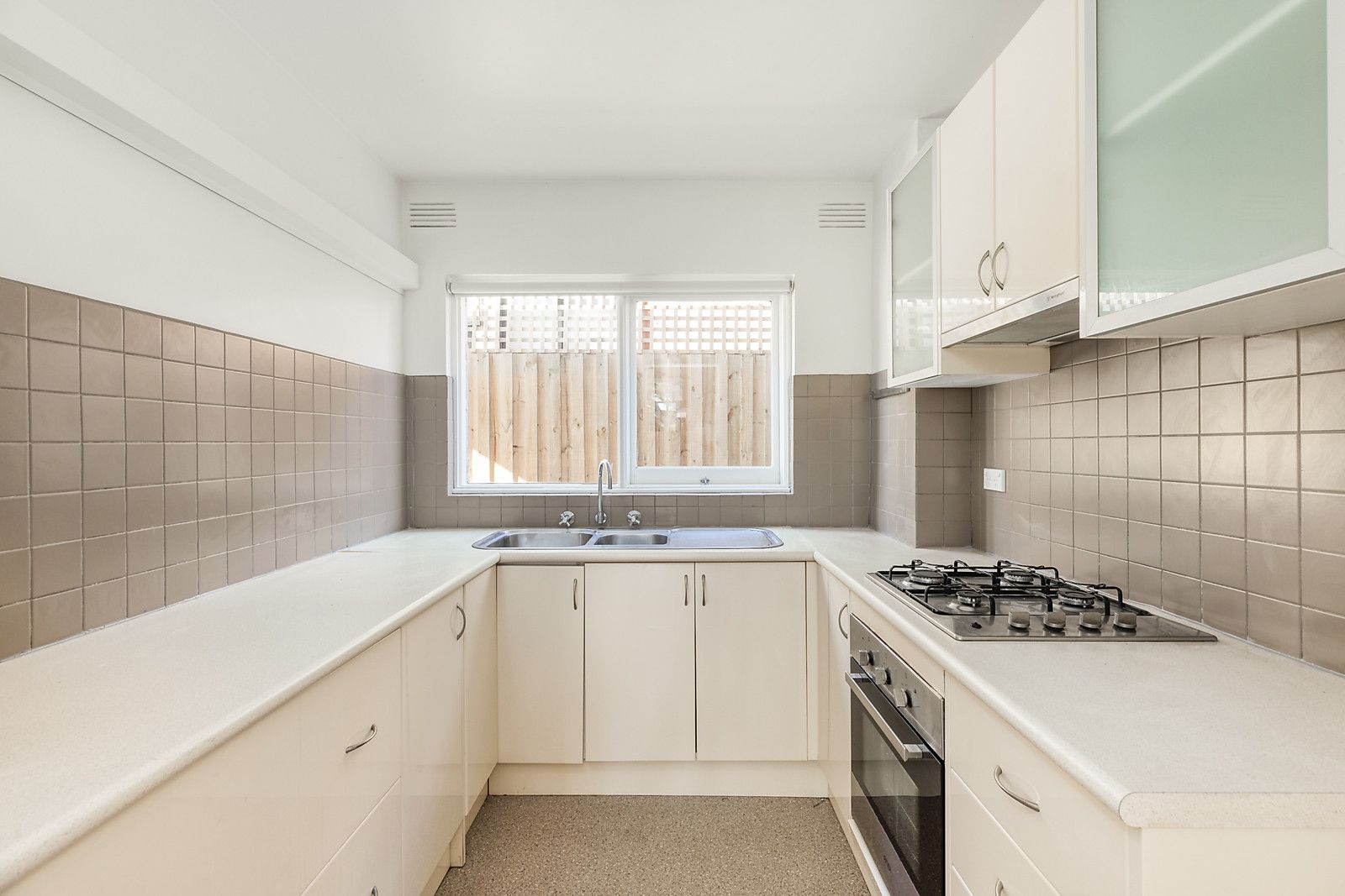 5/297 Upper Heidelberg Road, Ivanhoe VIC 3079, Image 2