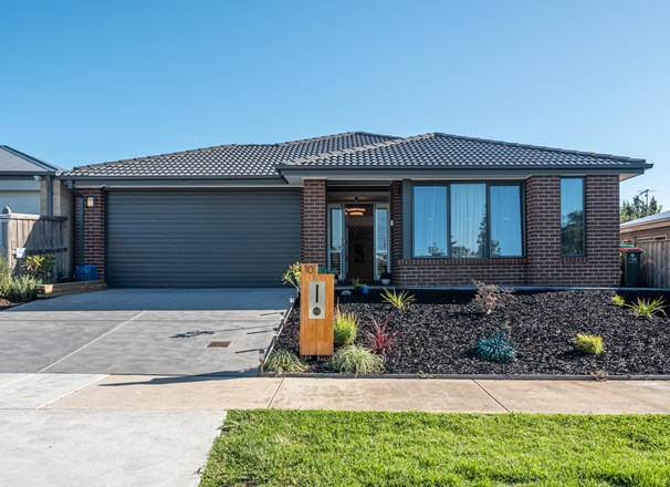 10 Wagtail Way, Cowes VIC 3922