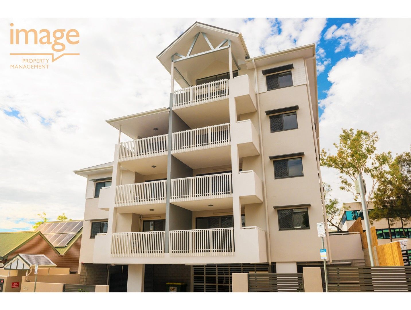 1 bedrooms Apartment / Unit / Flat in 11/23 Allenby St SPRING HILL QLD, 4000