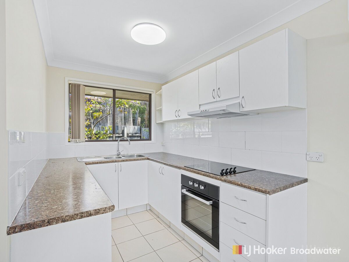 2 bedrooms Duplex in 1/6 Enid Street SOUTHPORT QLD, 4215