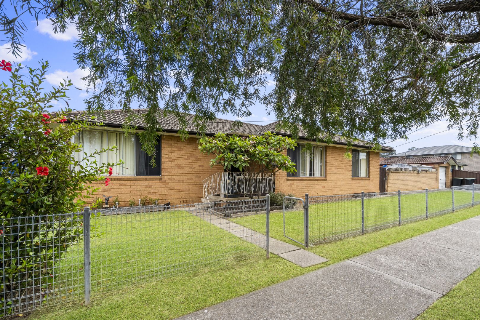 2 McKell Avenue, Casula NSW 2170, Image 1