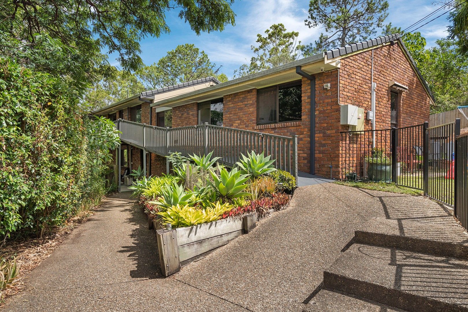 22 Woodbeck Street, Beenleigh QLD 4207, Image 1