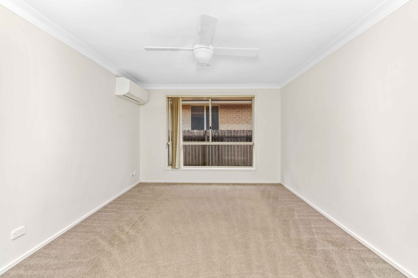 27 Guinea Flower Crescent, Worrigee NSW 2540, Image 2