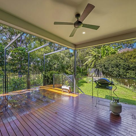 5 bedrooms House in 93A Yangoora Crescent ASHMORE QLD, 4214