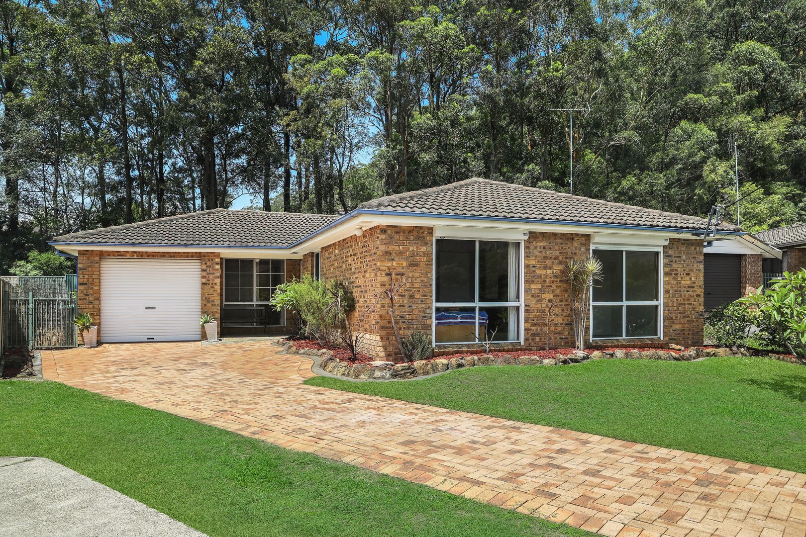 38 Northwind Avenue, Point Clare Property History & Address Research