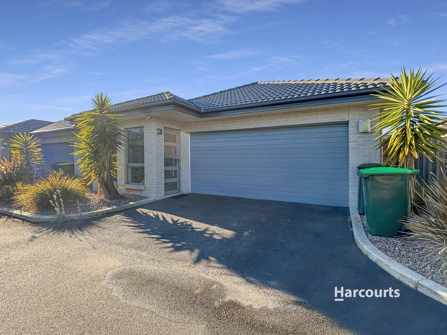 Primary image of 3/16-18 Gatenby Drive, Miandetta TAS 7310
