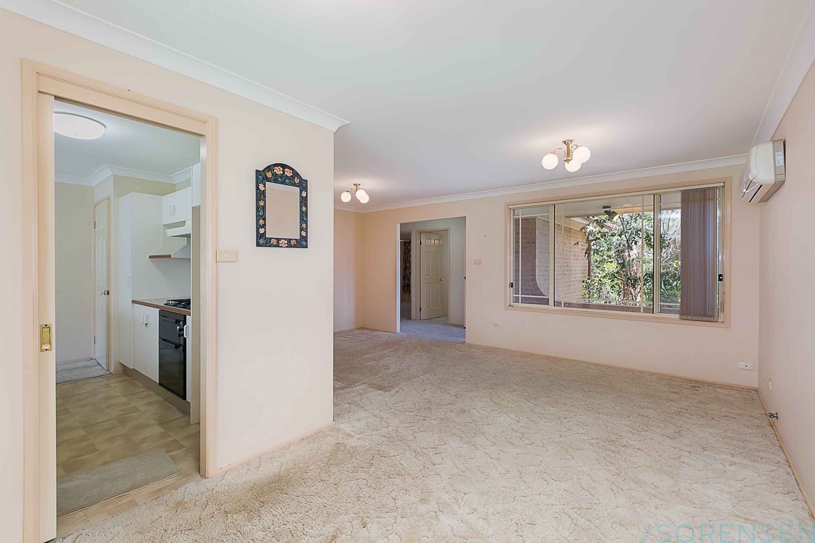 18 St Lawrence Avenue, Blue Haven NSW 2262, Image 2