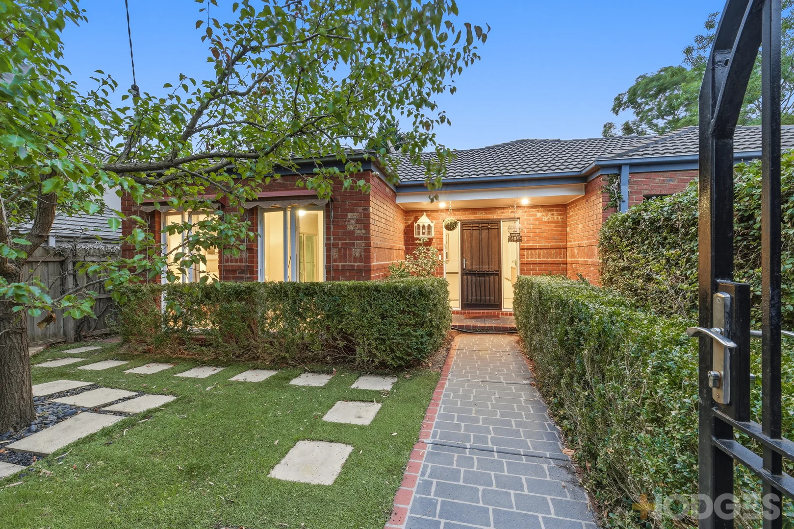 Additional image 3 of 16 Comas Road, Beaumaris VIC 3193