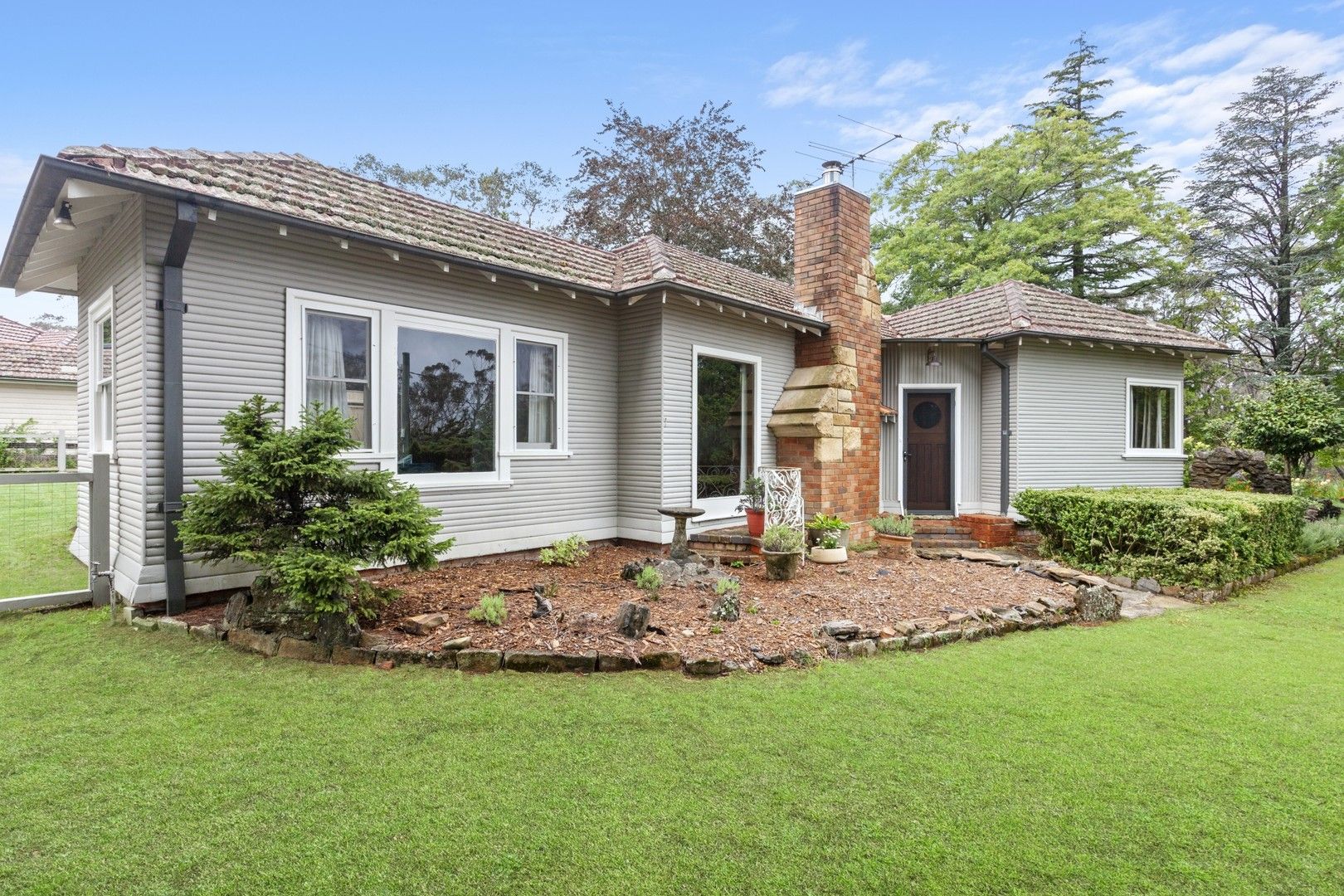 30 Valley Road, Wentworth Falls NSW 2782 Domain