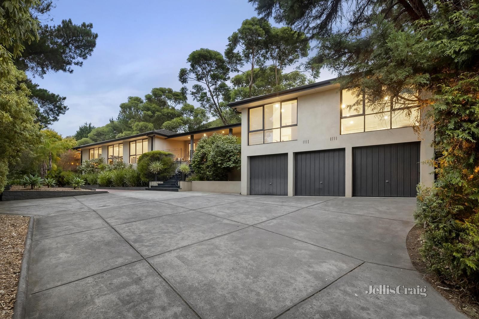 43 Larne Avenue, Donvale VIC 3111, Image 0