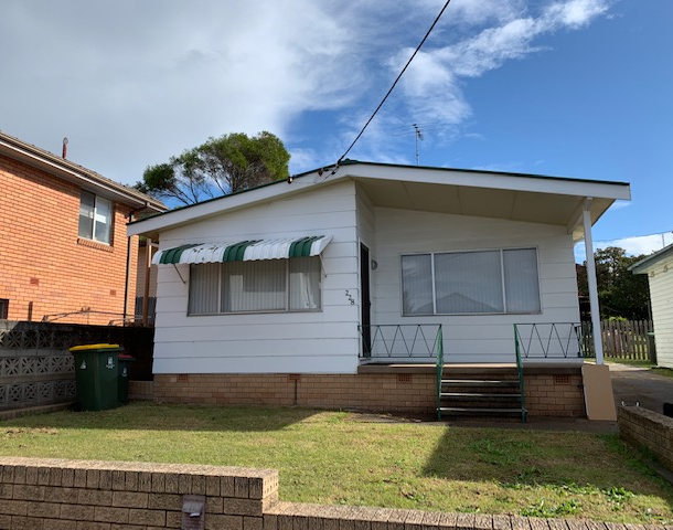 228 Gosford Road, Adamstown NSW 2289