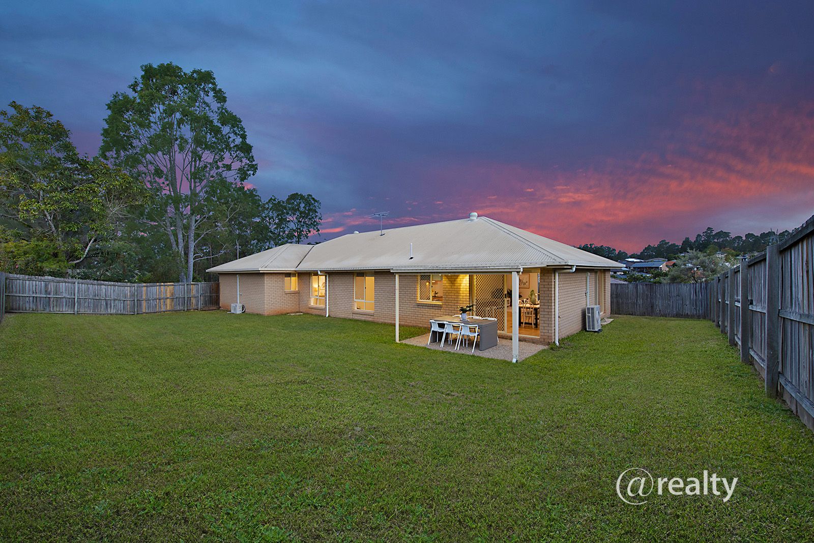 4 bedrooms House in 5 Canopy Close WARNER QLD, 4500