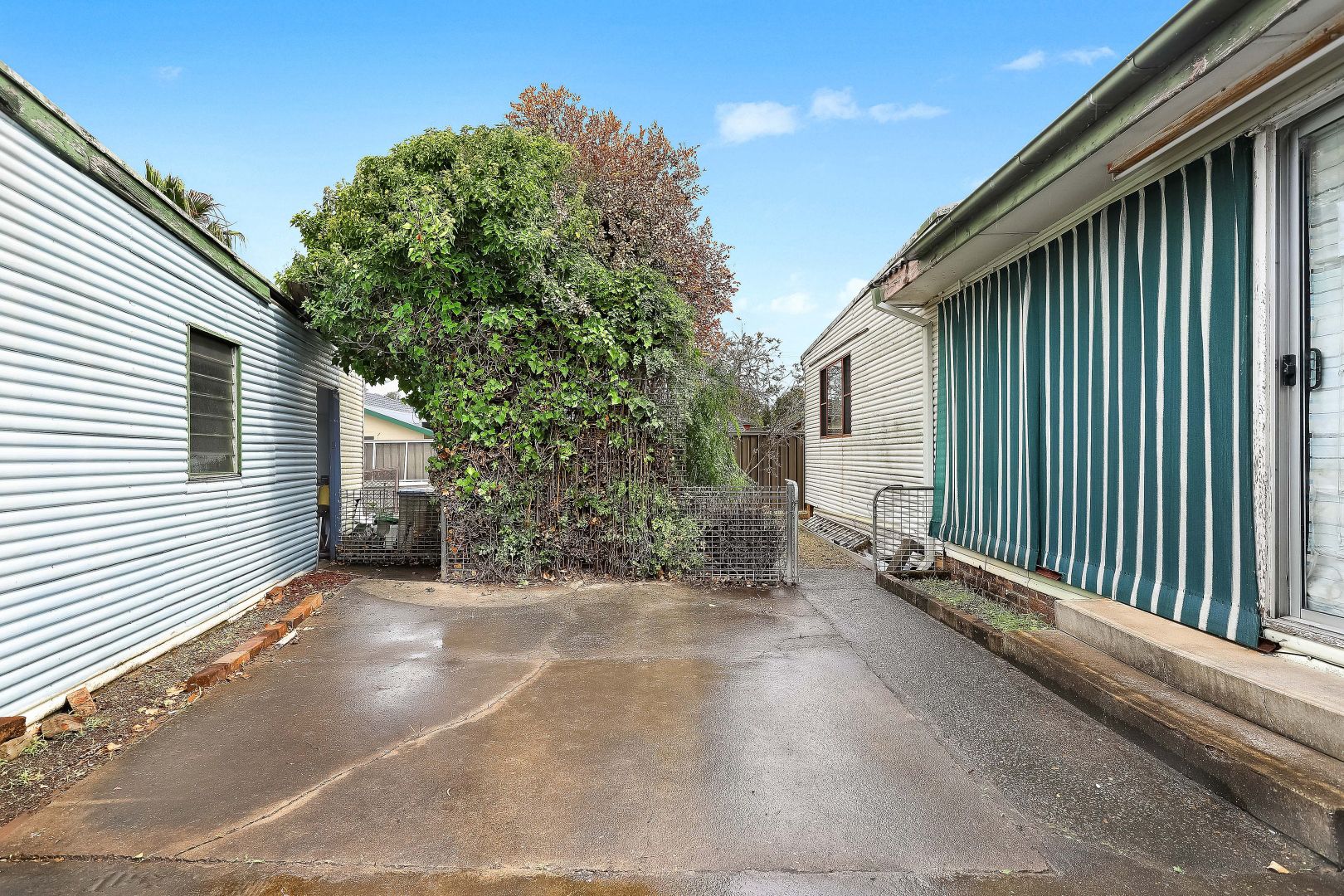 14 Somme Crescent, Milperra NSW 2214, Image 2