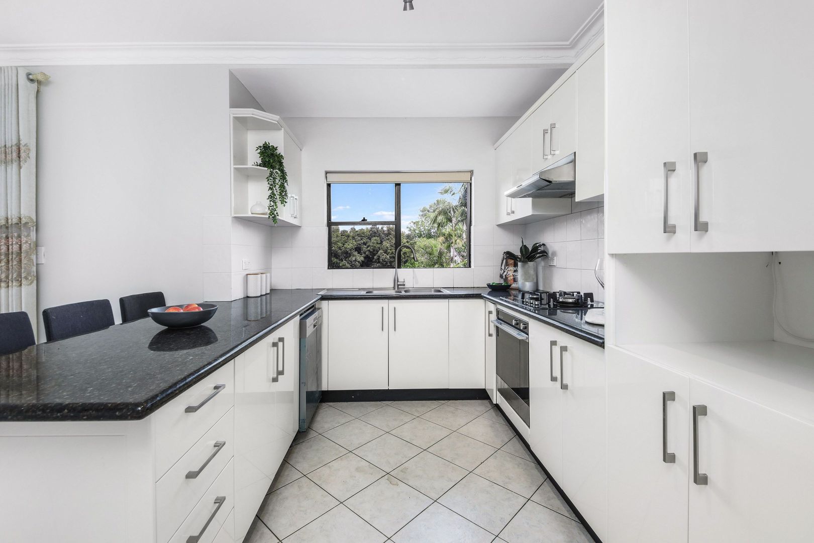 47 Riverview Avenue, Kyle Bay NSW 2221, Image 2