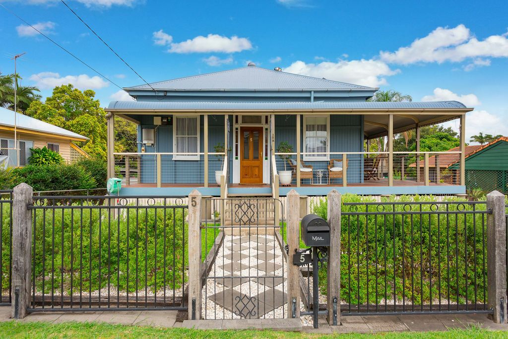 5 Pemberton St, Booval QLD 4304, Image 1