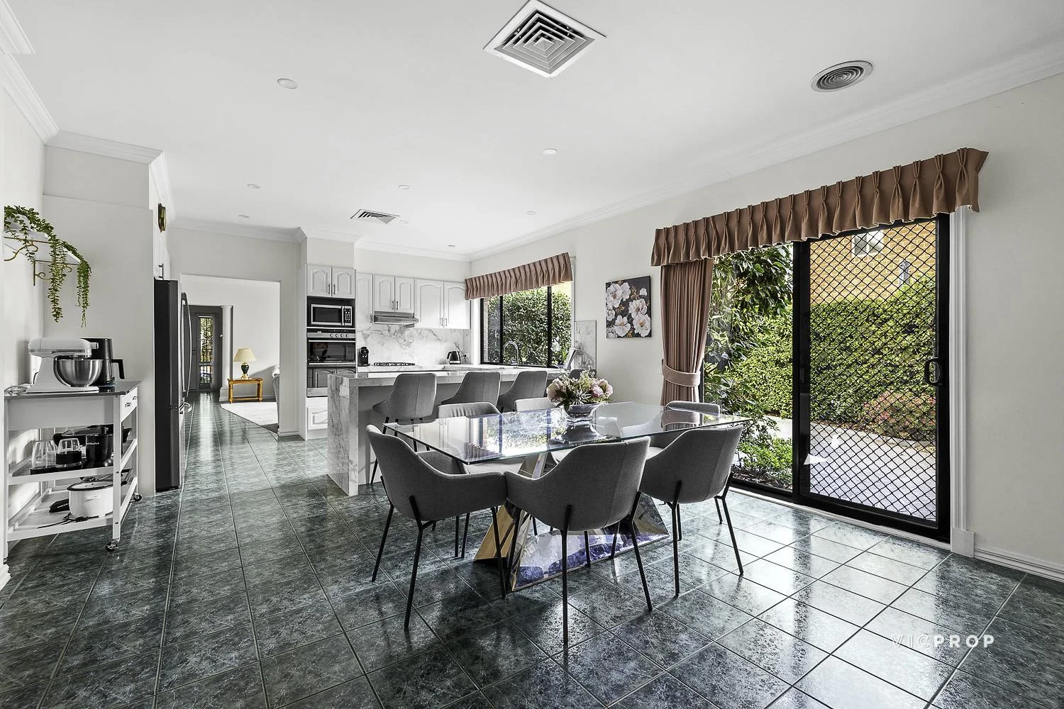 Additional image 10 of 14 Chapel Court, Doncaster VIC 3108