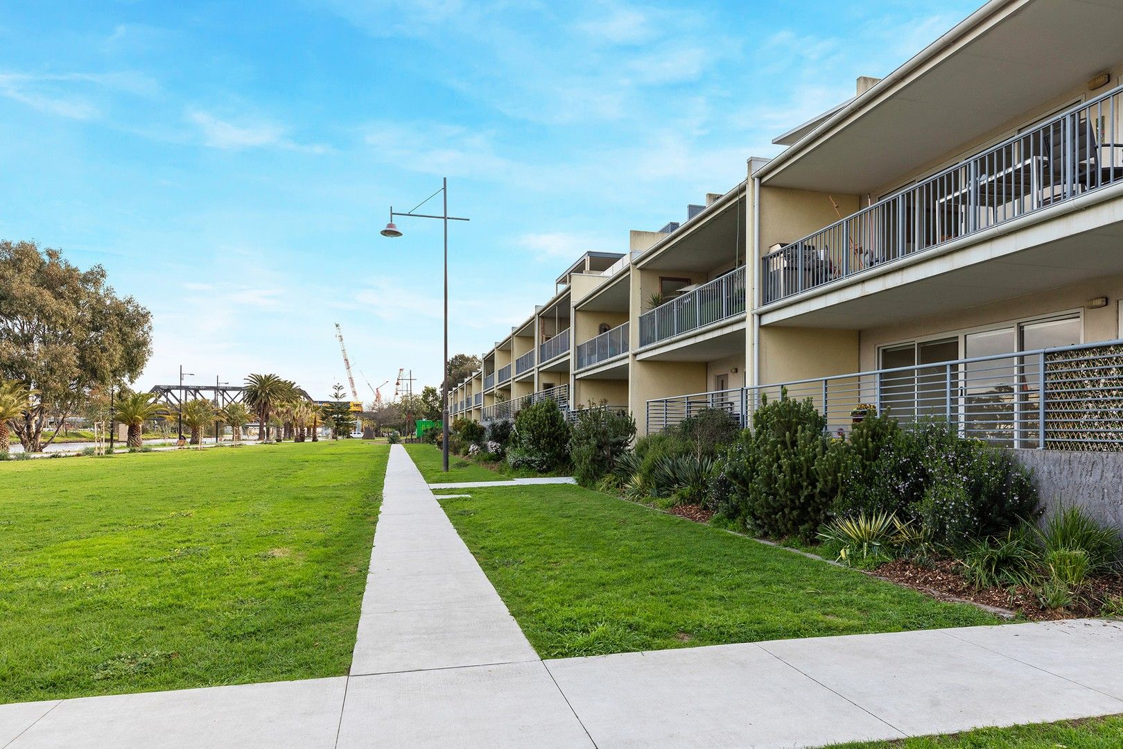 3 bedrooms Apartment / Unit / Flat in 3/1 Saltriver Place FOOTSCRAY VIC, 3011