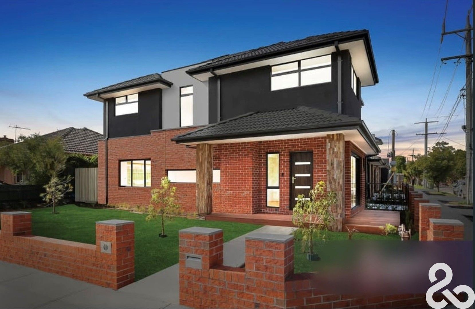 4 bedrooms Townhouse in 88 Mount View Road LALOR VIC, 3075