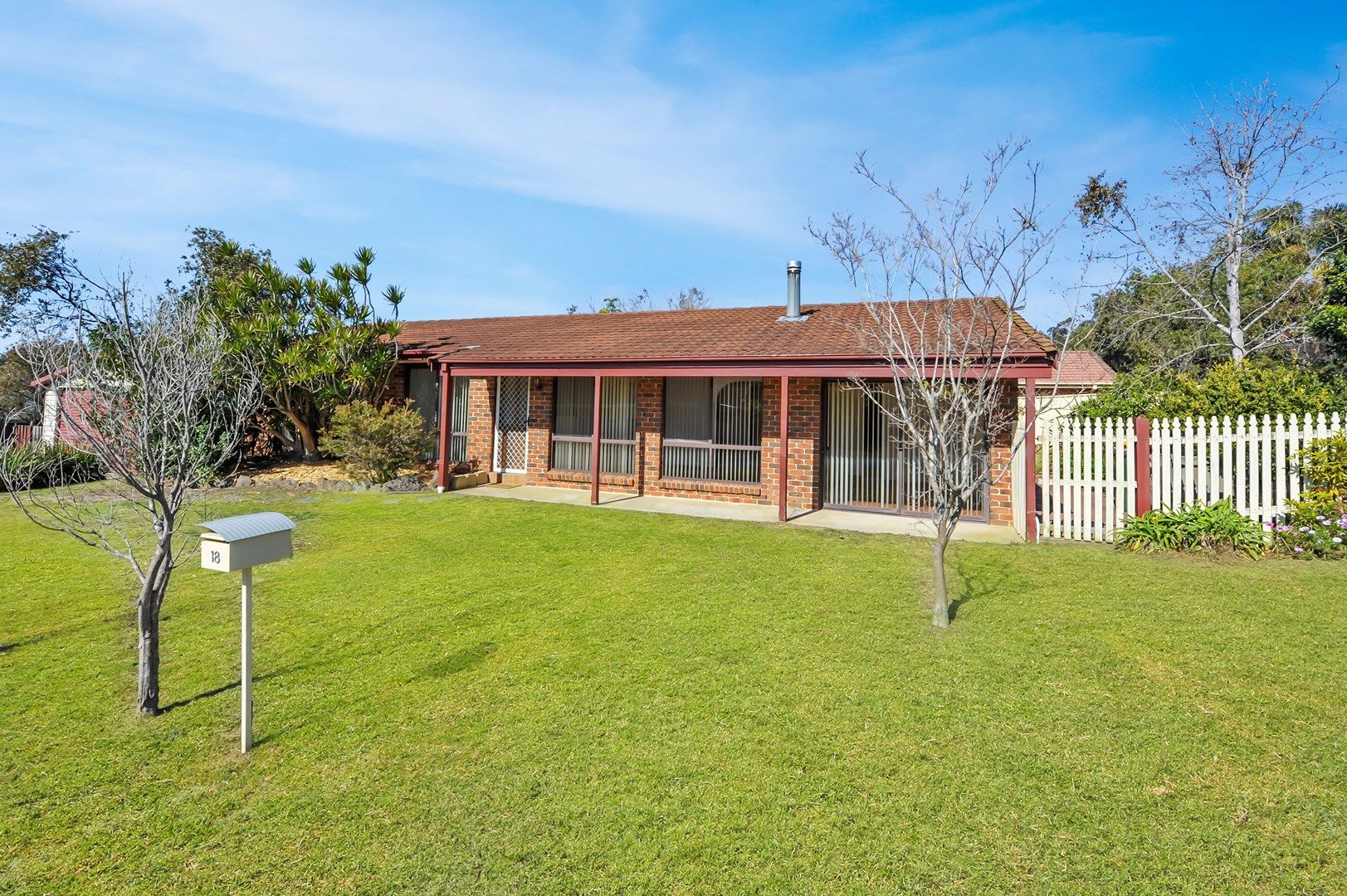 18 Rannoch Drive, West Nowra Property History & Address Research Domain