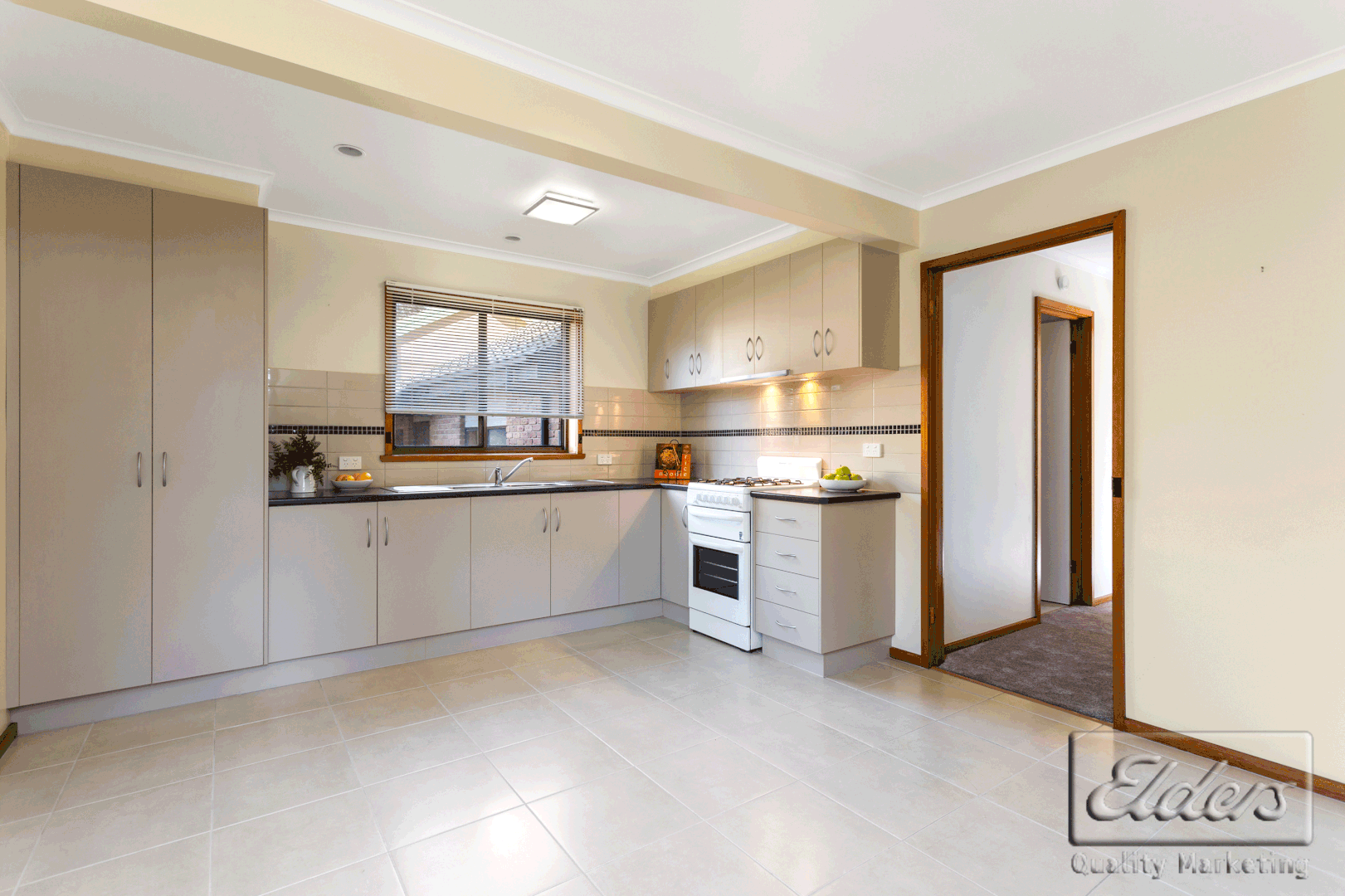 2/12 Gordon Street, Spring Gully VIC 3550, Image 1