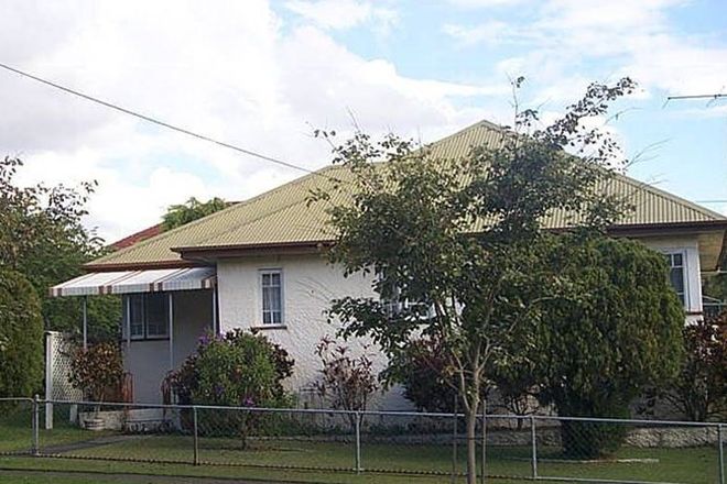 Picture of 221 Agnew Street, SEVEN HILLS QLD 4170