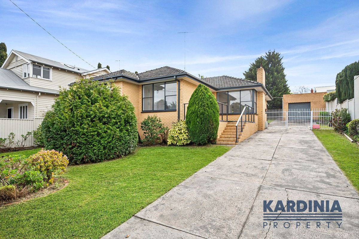 3 bedrooms House in 6 Cook Street NEWTOWN VIC, 3220