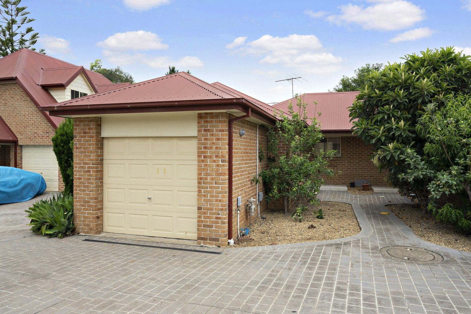 2 bedrooms Villa in 6/173-175 Targo Road GIRRAWEEN NSW, 2145