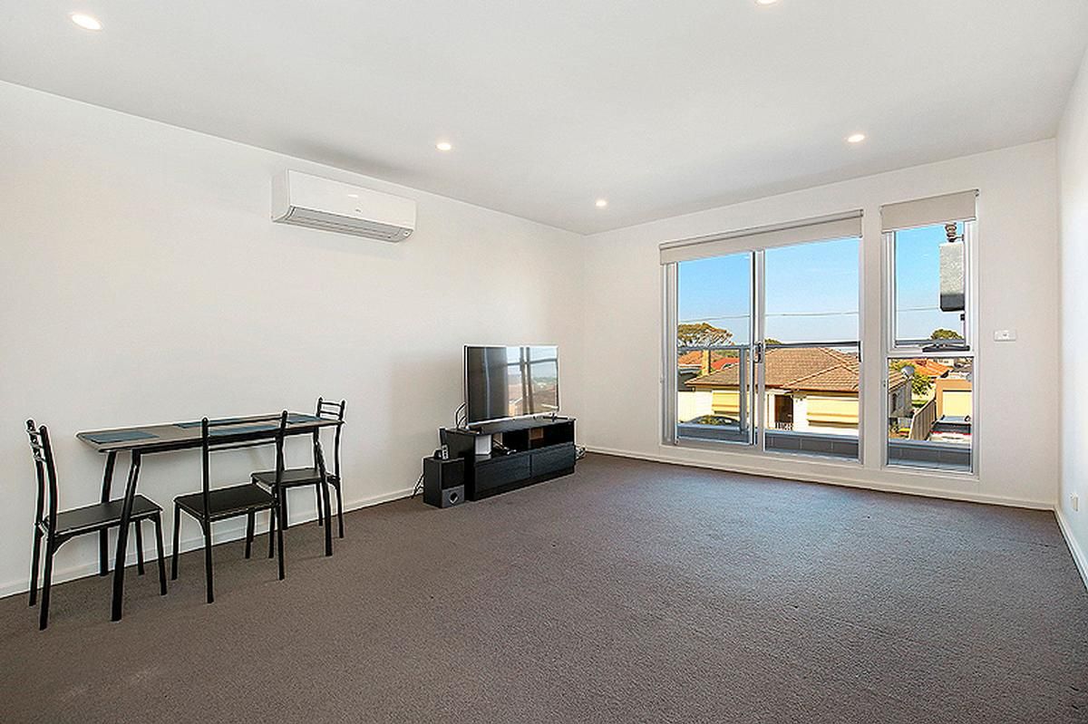 3/6 Hotham Road, Niddrie VIC 3042, Image 2