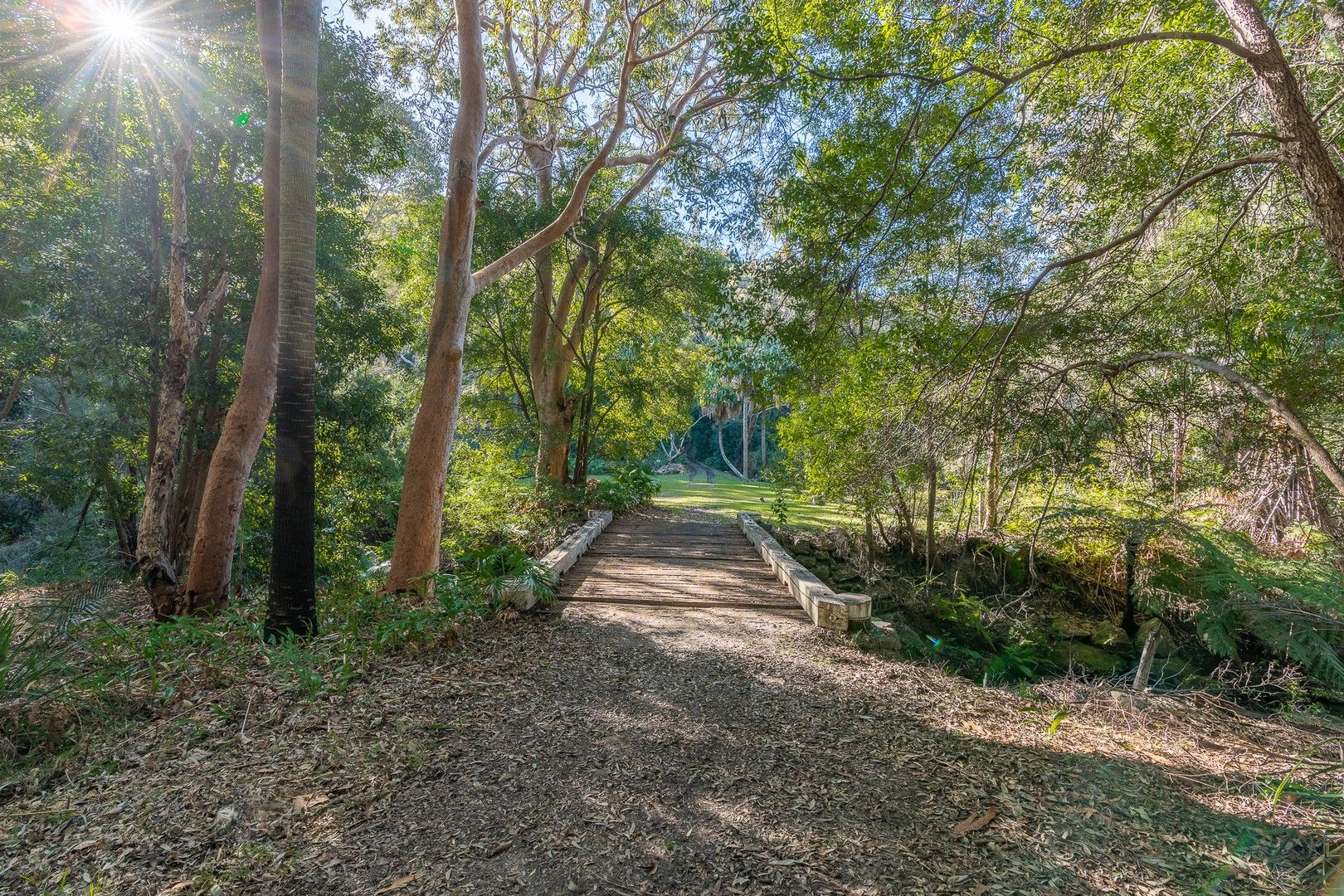 71 Amethyst Avenue, Pearl Beach NSW 2256 Domain