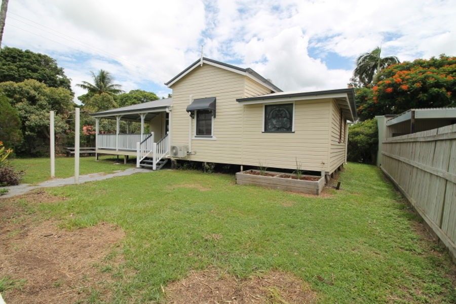 2 Clarke Street, Eton QLD 4741, Image 2