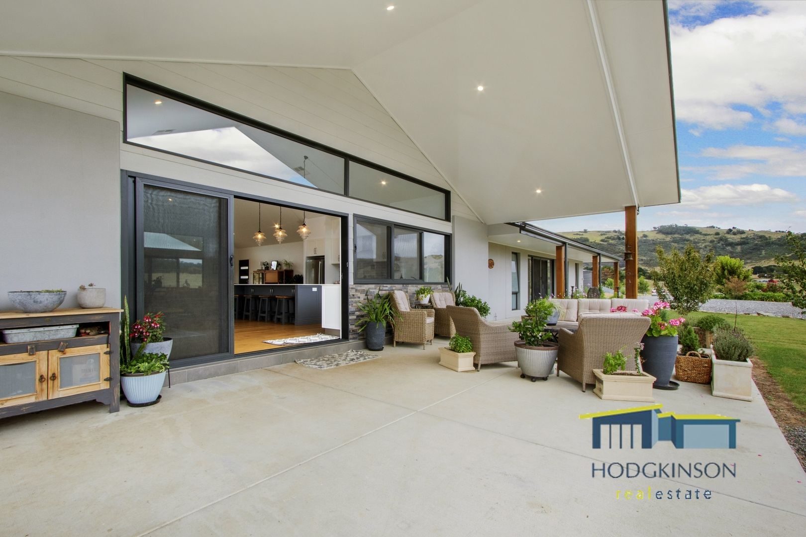 37 Badgery Road, Burra NSW 2620, Image 2