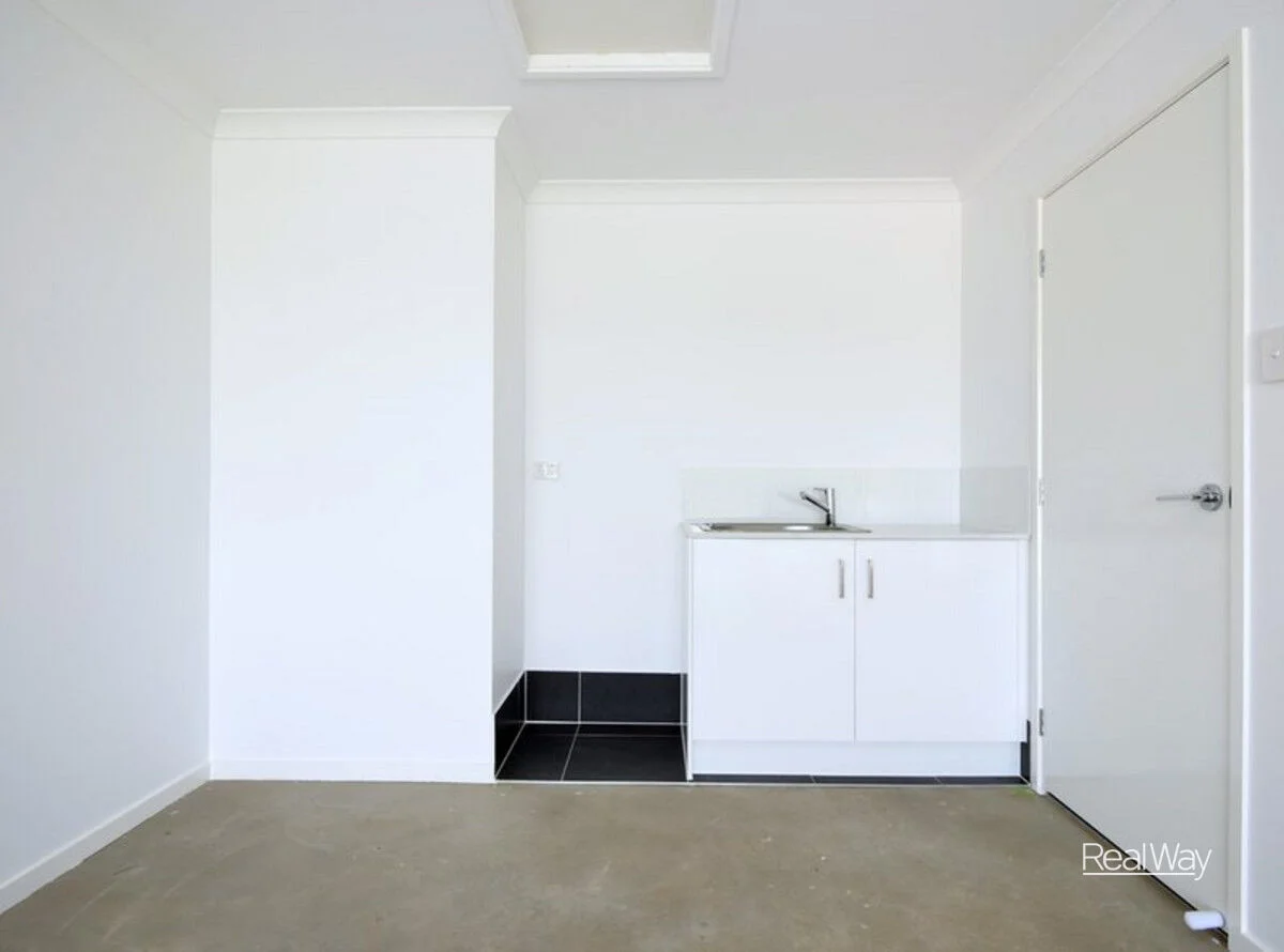 Additional image 10 of 2/7 McInnes Crescent, Glenvale QLD 4350