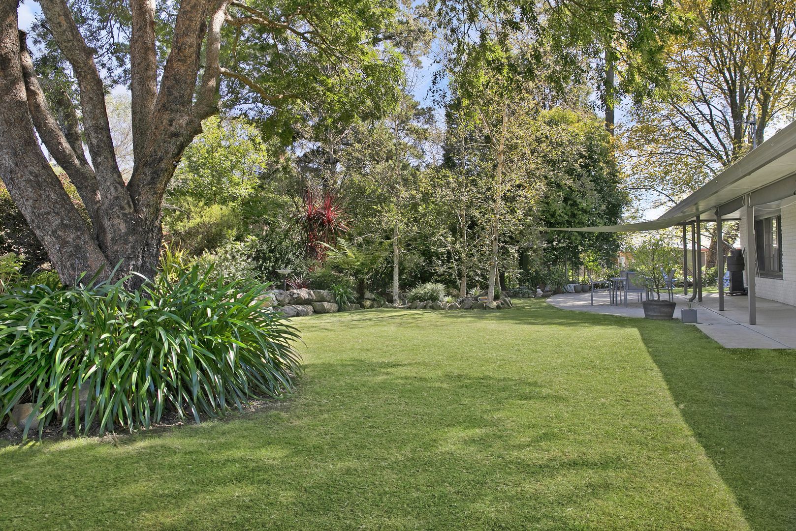 74 Old Hume Highway, Braemar NSW 2575, Image 2