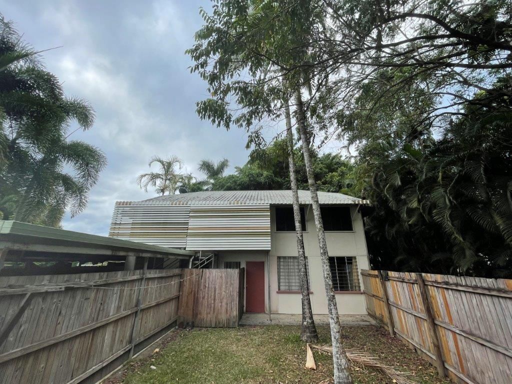 3 bedrooms Apartment / Unit / Flat in 1/32 Mill Street MOSSMAN QLD, 4873