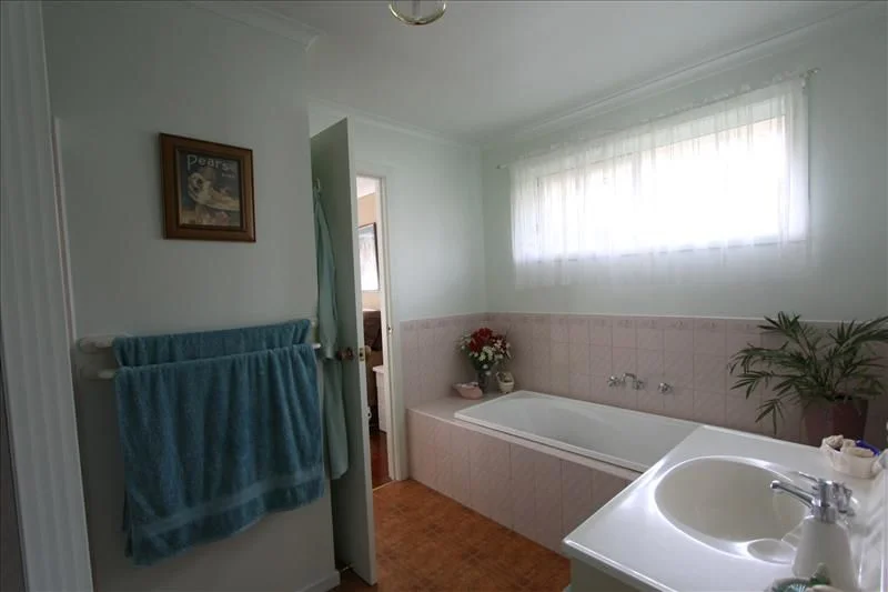 Additional image 7 of 12 Seine Close, Werribee VIC 3030