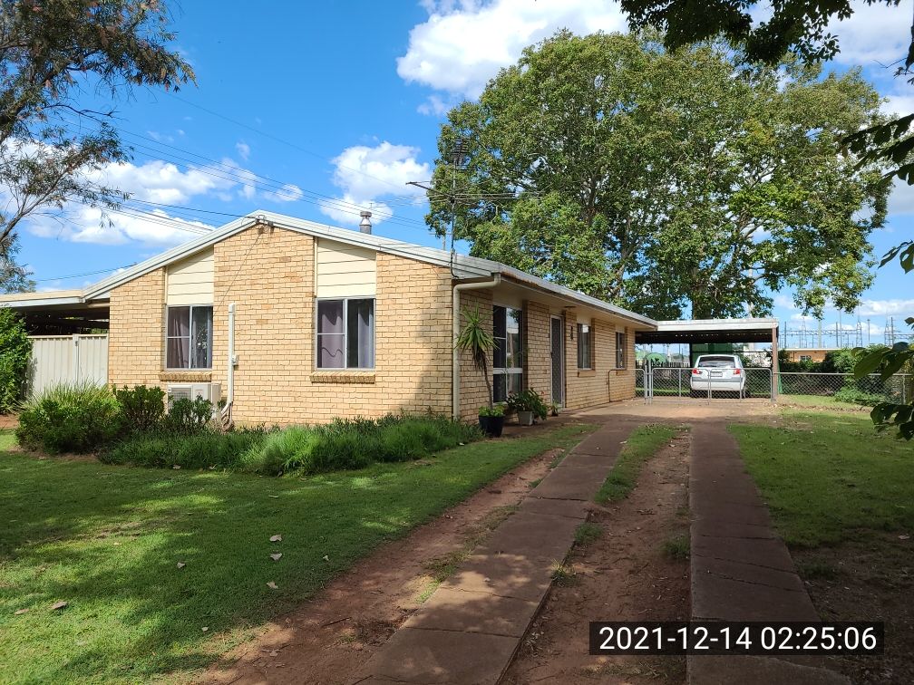 3 bedrooms House in 16 Willowglen Street KINGAROY QLD, 4610