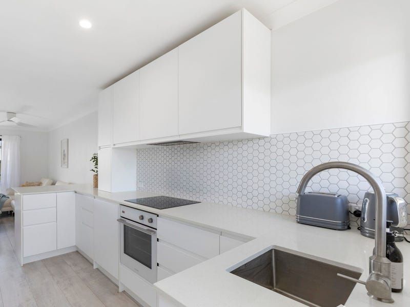 2 bedrooms Apartment / Unit / Flat in 7/234 Marine Pde KINGSCLIFF NSW, 2487