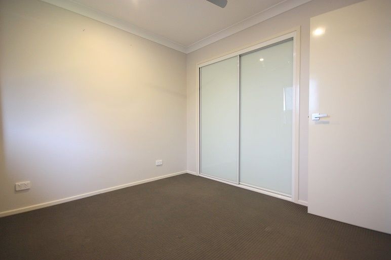 27A Franklin Grove, Oran Park NSW 2570, Image 1