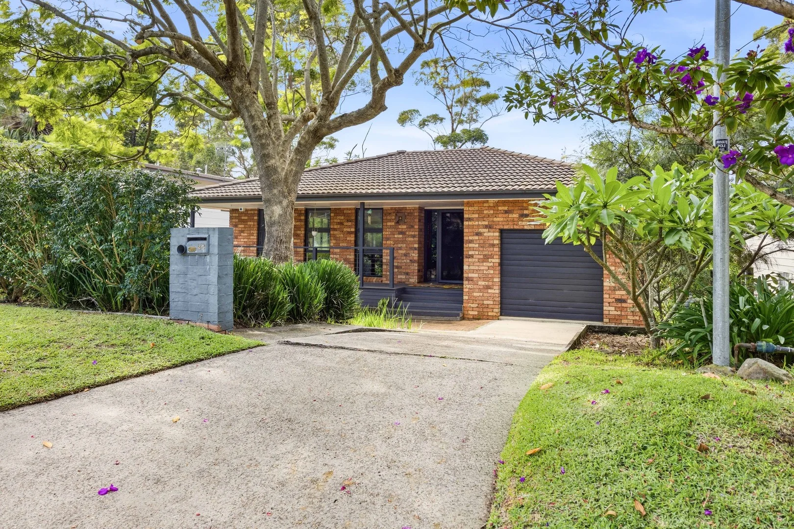 28 Lockhart Avenue, Mollymook Beach NSW 2539