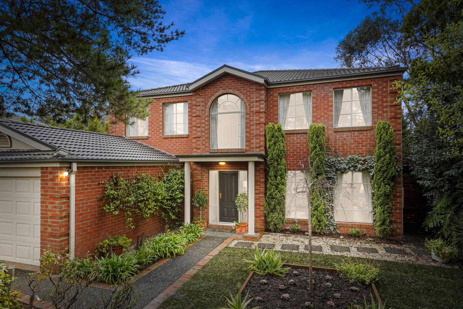 2 Eram Road, Box Hill North VIC 3129, Image 0