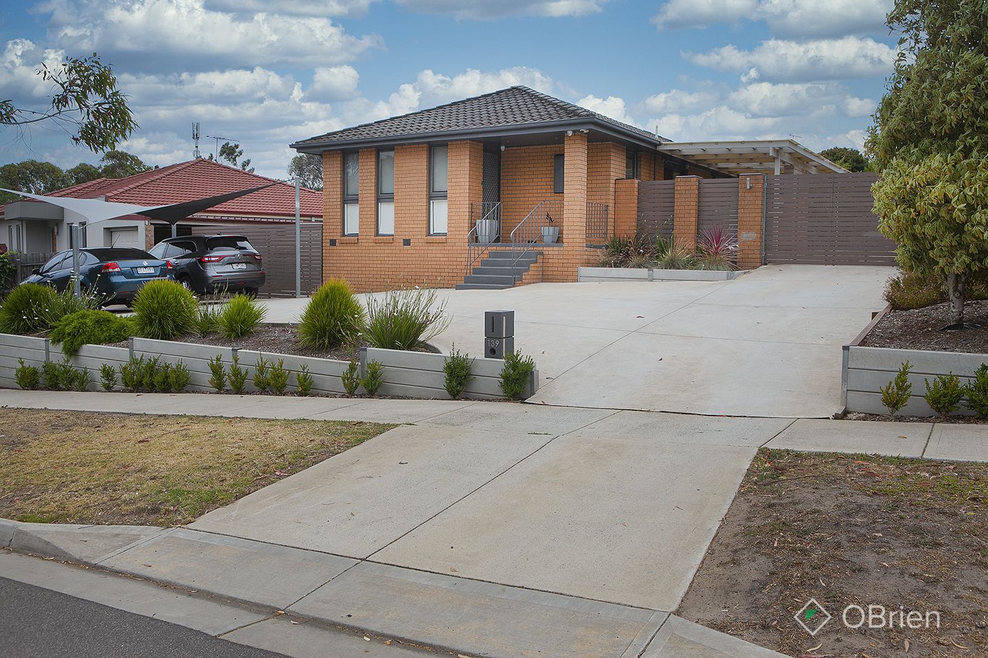 139 James Cook Drive, Endeavour Hills Property History & Address