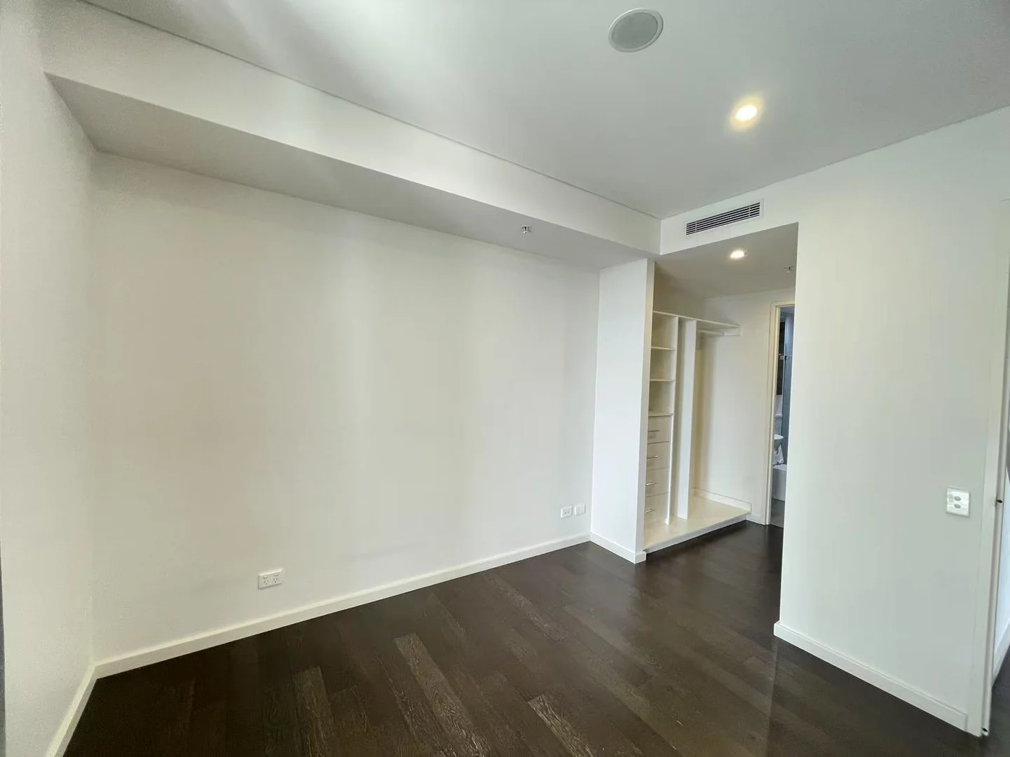 Additional image 12 of 903a/7-9 Kent Road, Mascot NSW 2020