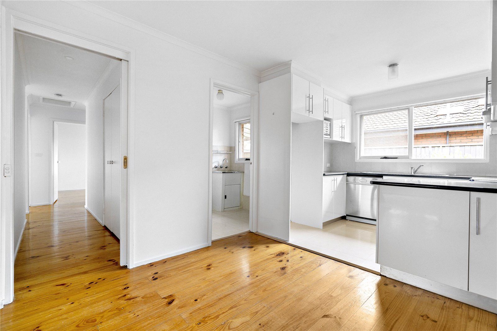 3/3941 Centre Dandenong Road, Dingley Village VIC 3172 Townhouse For