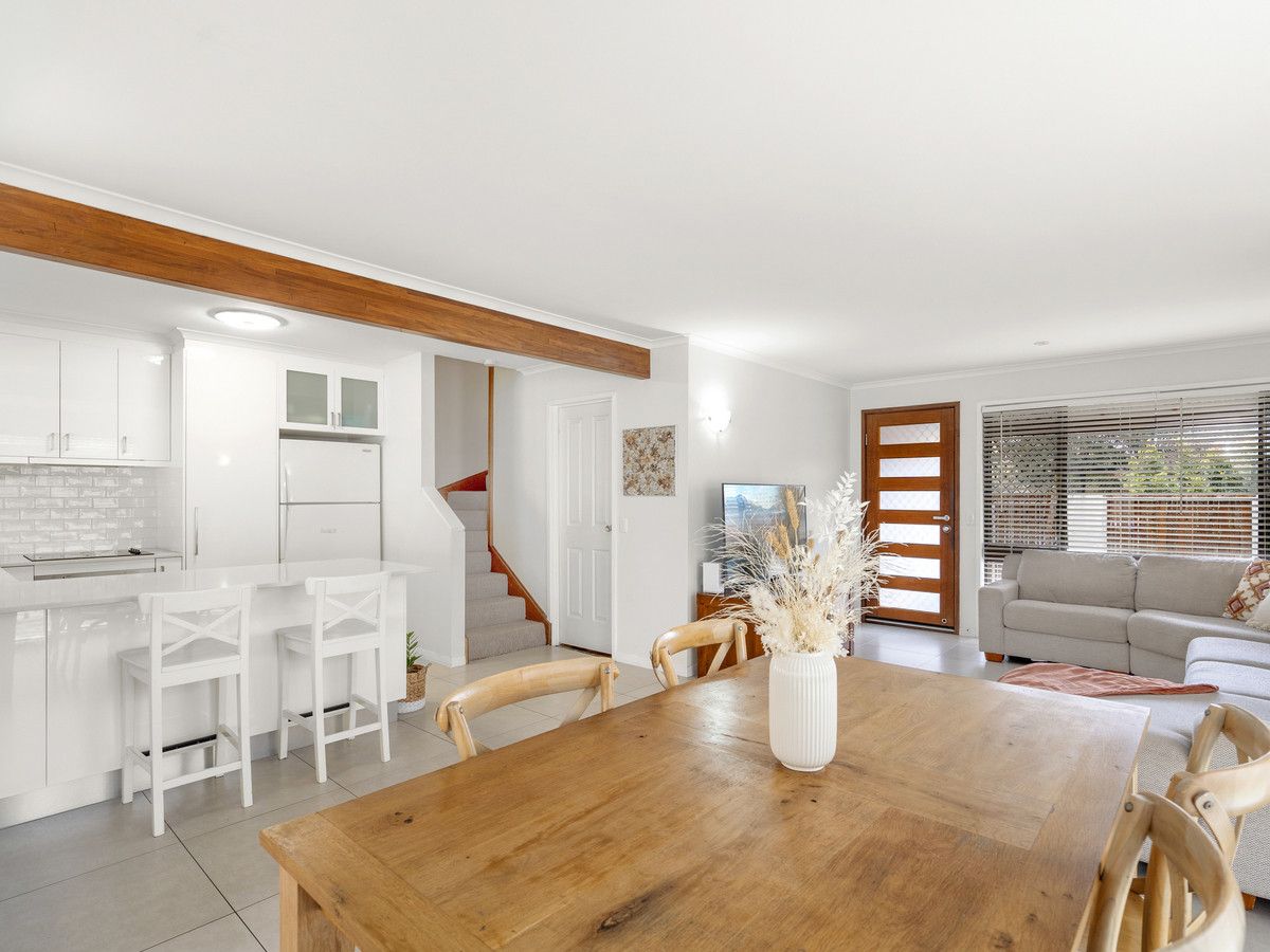 1/4 Peewee Place, Burleigh Waters QLD 4220, Image 2