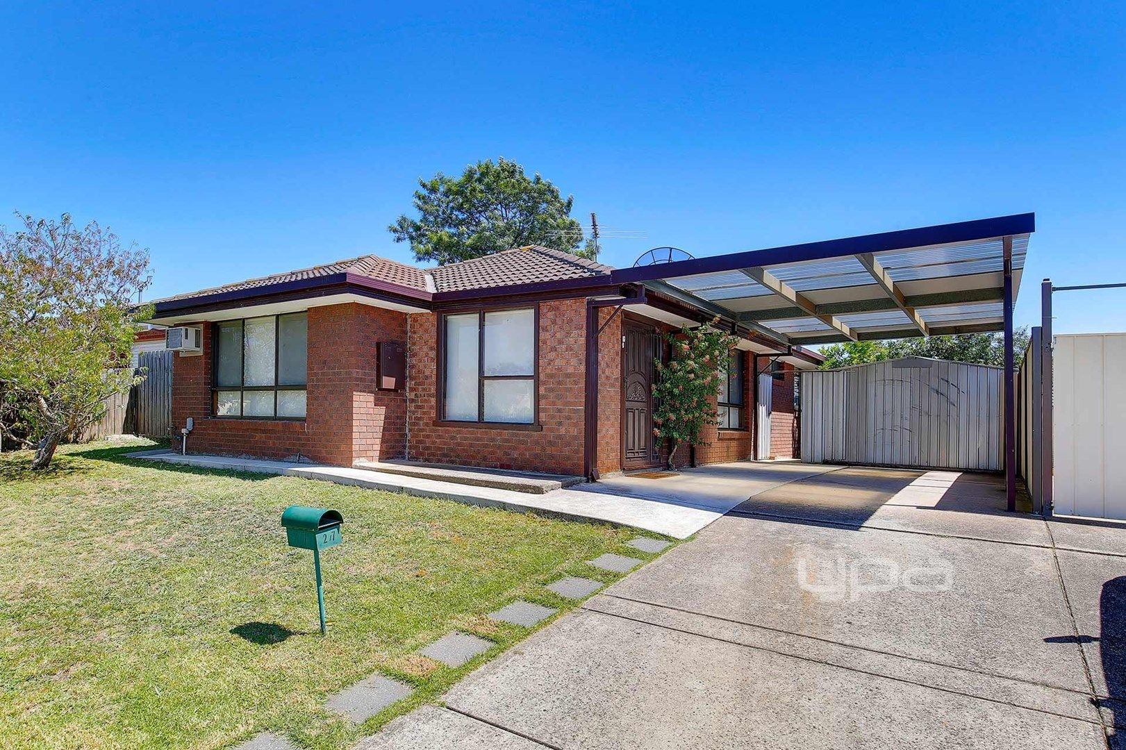 2/7 Mcnicol Close, Meadow Heights VIC 3048