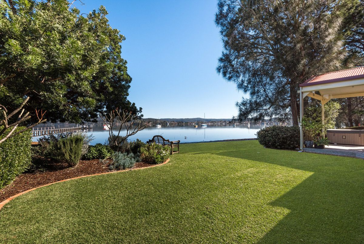 247 Avoca Drive, Green Point NSW 2251, Image 0